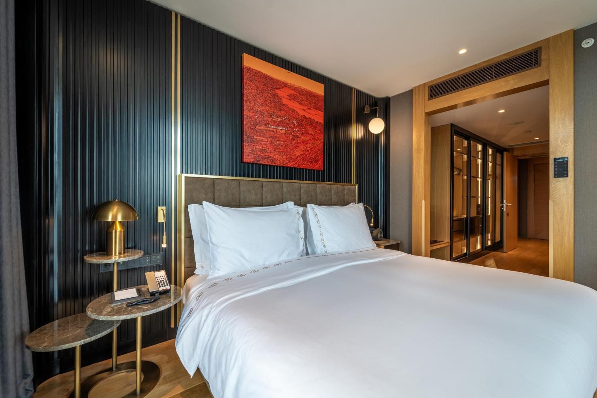 Sofitel Istanbul Taksim Hotel Екстериор снимка Deluxe Room